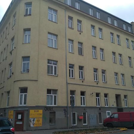 Apartment Stankova Брно Экстерьер фото